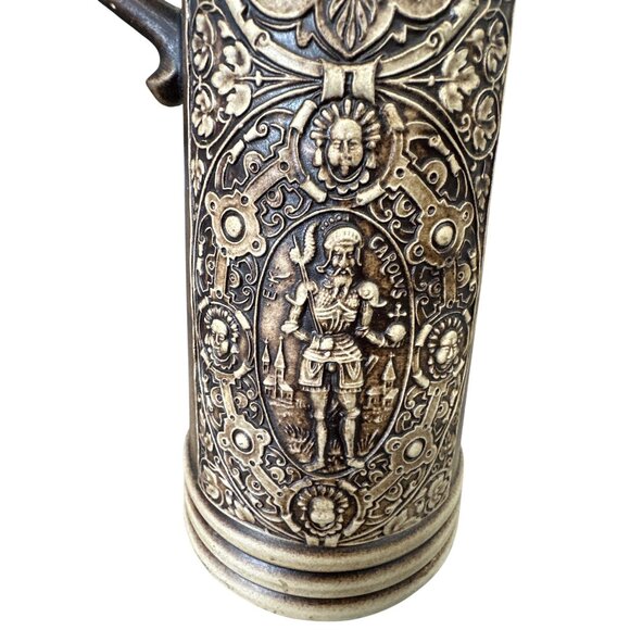 Vintage Tall Gerz German Beer Stein Graffen V Dhavn Family Crest Stone NO LID - Picture 4 of 11